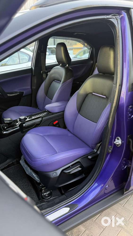 Tata Nexon Fearless Plus S Purple 1.5 Revotorq Diesel 6amt Dual Tone..