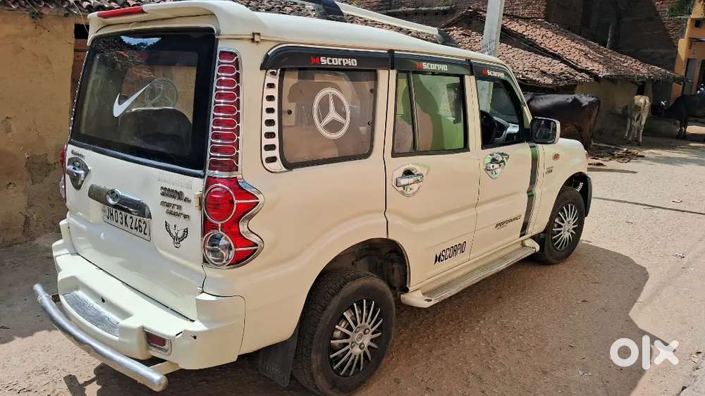 Mahindra Scorpio 2014 Diesel Manual Car