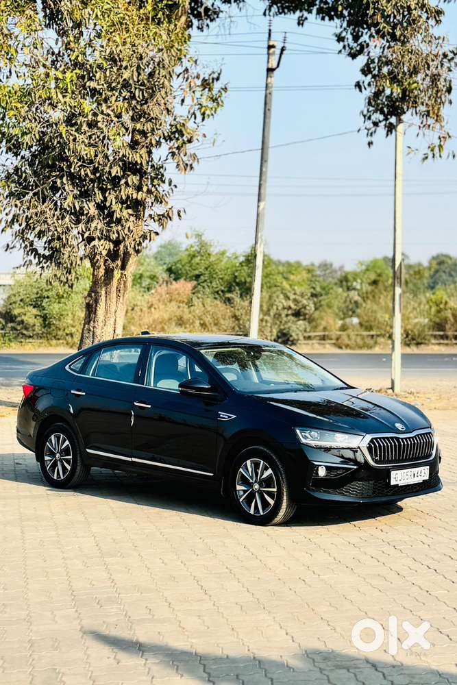 Skoda Slavia 1.0 Tsi Style At, 2024, Petrol