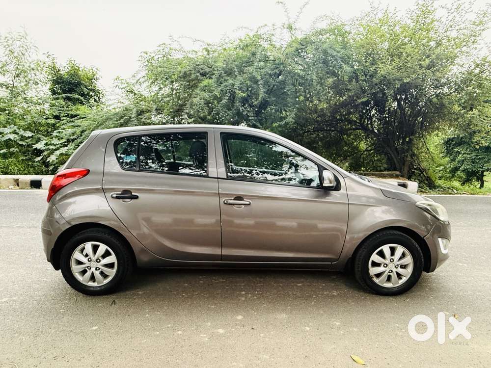 Hyundai I20 Sportz 1.2 Bs-iv, 2013, Petrol