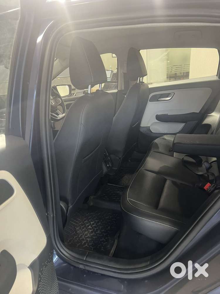 Tata Altroz 1.2 Xz Plus Rtn Dct, 2022, Petrol