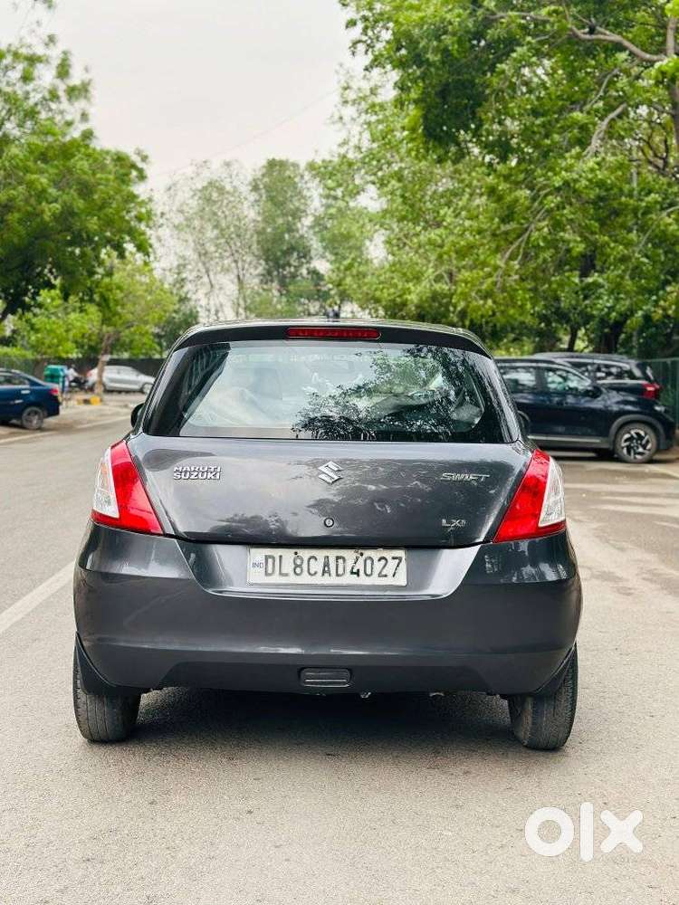 Maruti Suzuki Swift Lxi Option, 2015, Cng & Hybrids