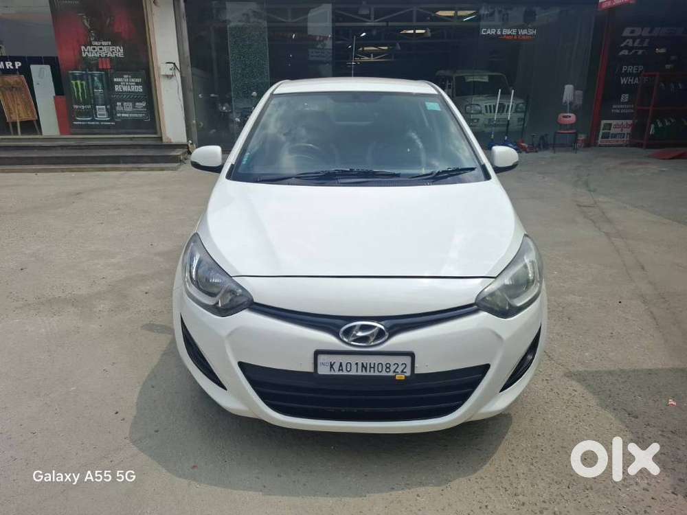 Hyundai I20 Magna 1.2 Mt, 2011, Petrol