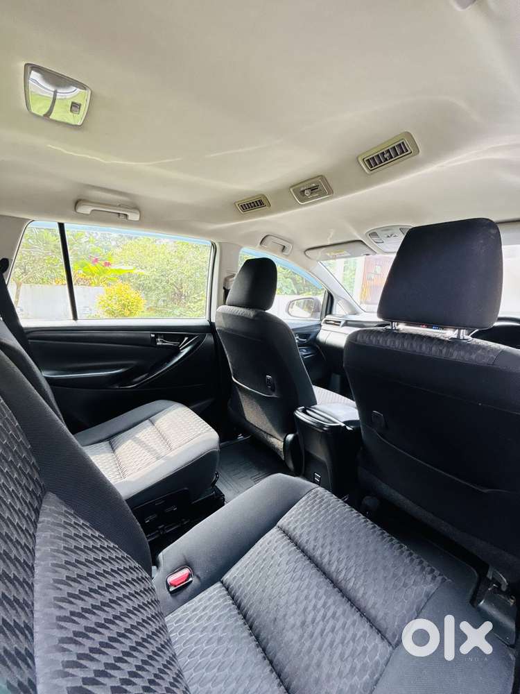 Toyota Innova Crysta 2.4 Gx Mt 8s, 2018, Diesel