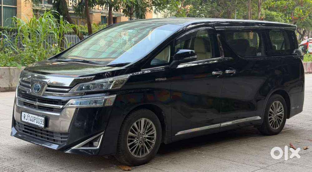 Toyota Vellfire, 2022, Petrol
