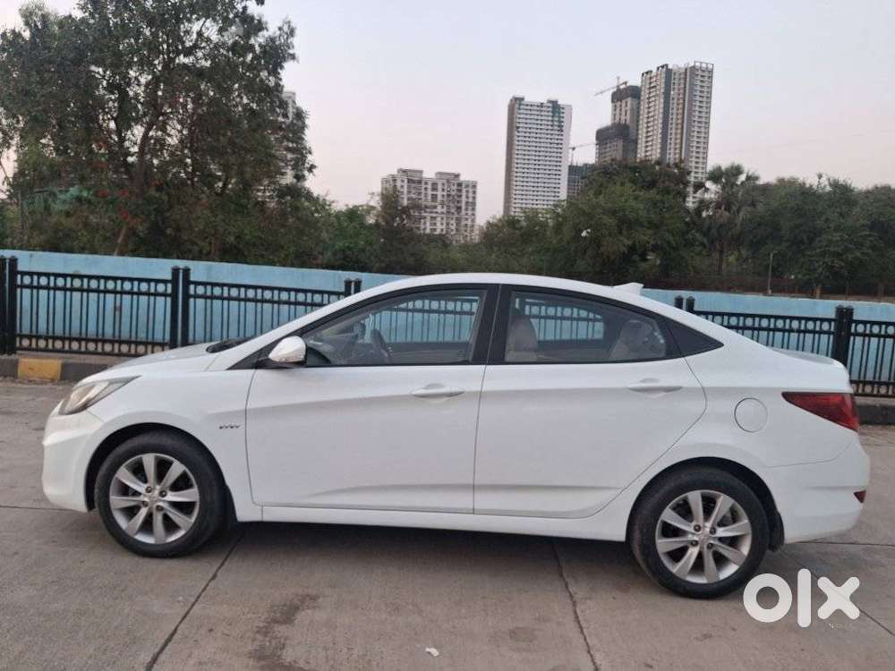 Hyundai Verna Fluidic 1.6 Vtvt Sx, 2013, Petrol