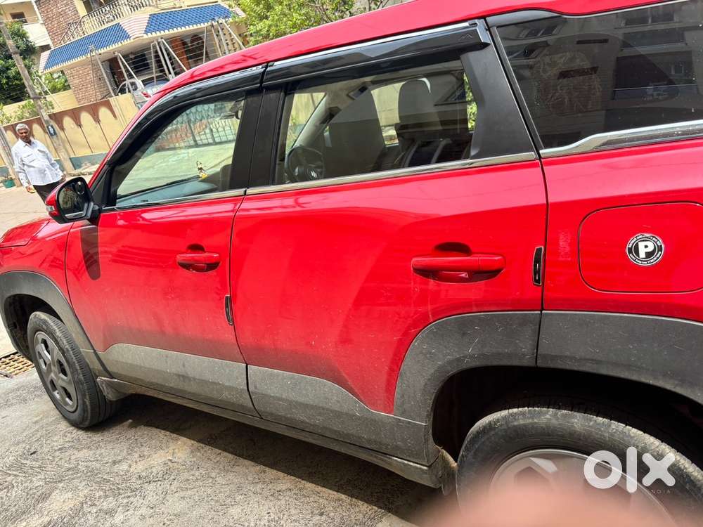 2022 Maruti Brezza Lxi Smart Hybrid