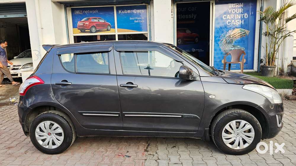 Maruti Suzuki Swift Lxi, 2015, Petrol
