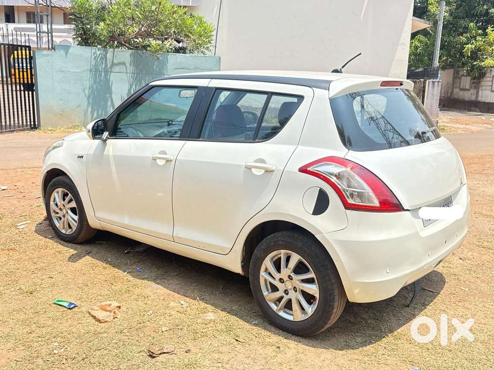 Maruti Suzuki Swift Zxi, 2012, Petrol