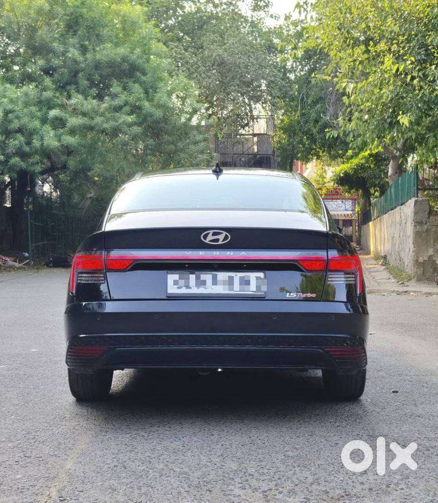 Hyundai Verna Sx (o) 1.5 Turbo Petrol Dct, 2023, Petrol