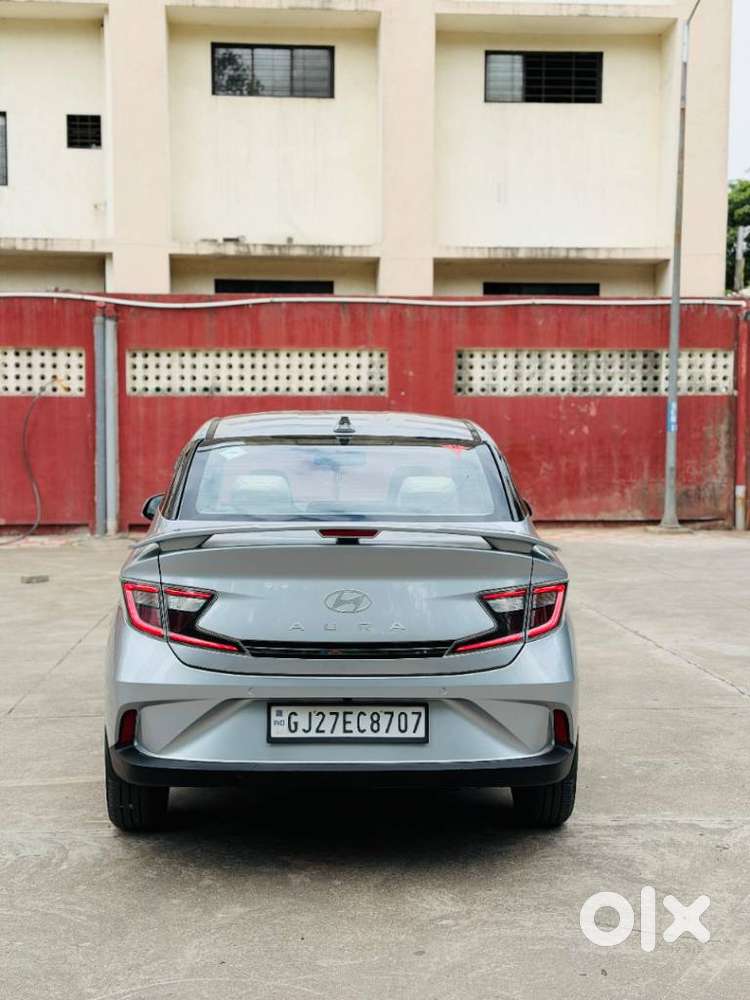 Hyundai Aura 1.2 Sx Cng, 2023, Cng & Hybrids