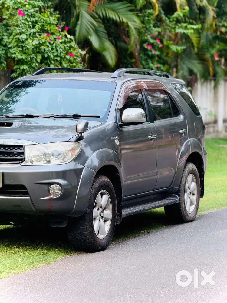 Toyota Fortuner 2011 Diesel Well Maintained