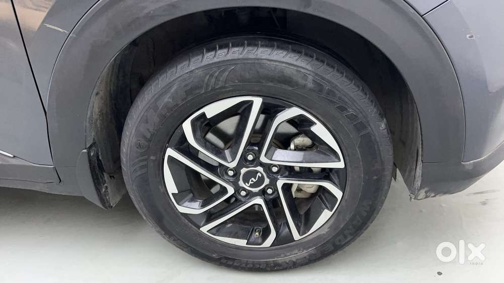 Kia Carens 1.4 Prestige Plus Turbo 7 Str, 2022, Petrol