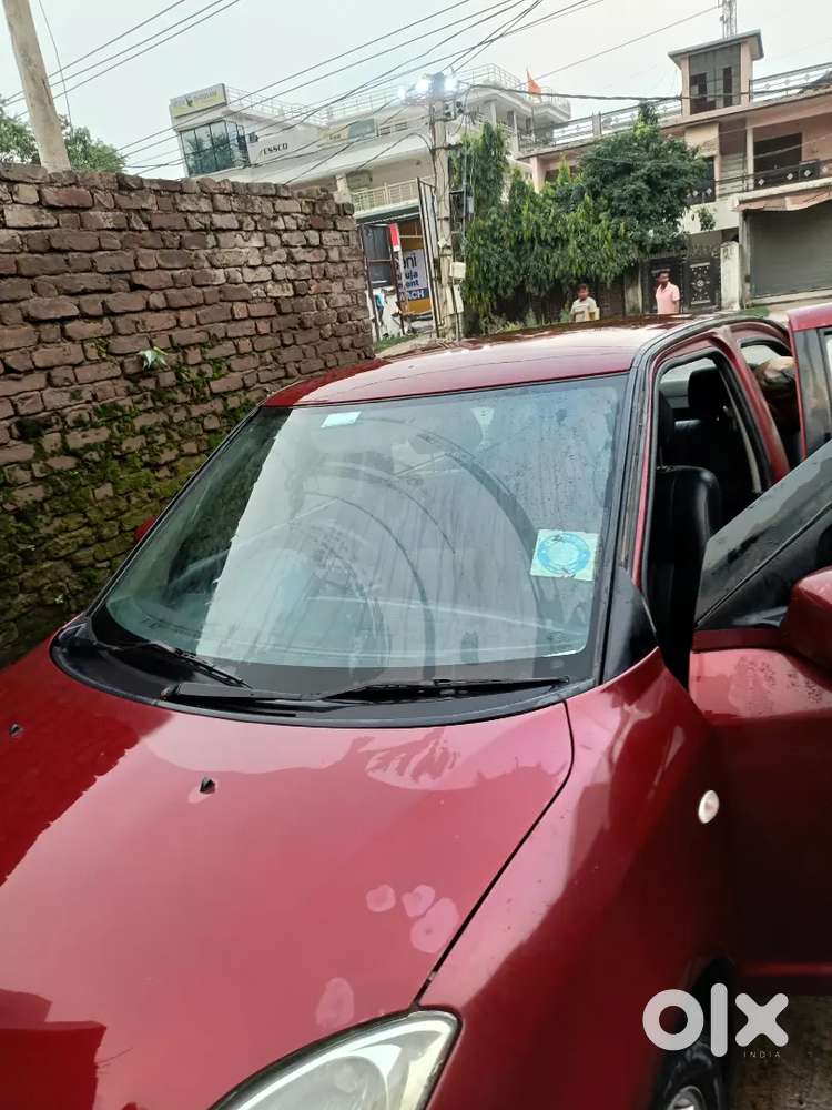 Maruti Suzuki Dzire 1.2 2010