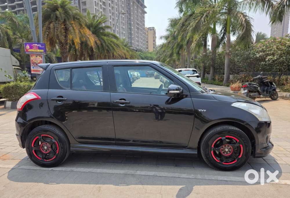 Maruti Suzuki Swift Vxi + Manual, 2013, Petrol