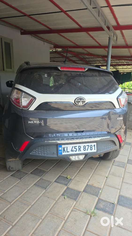 Tata Nexon 2018 December Petrol 33000 Km Driven