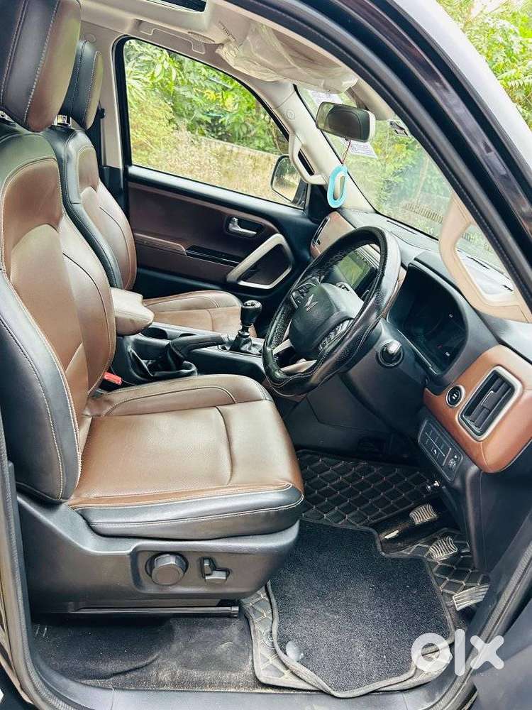 Mahindra Scorpio-n 2.0 Z8 L Petrol Mt 7 Str, 2022, Petrol