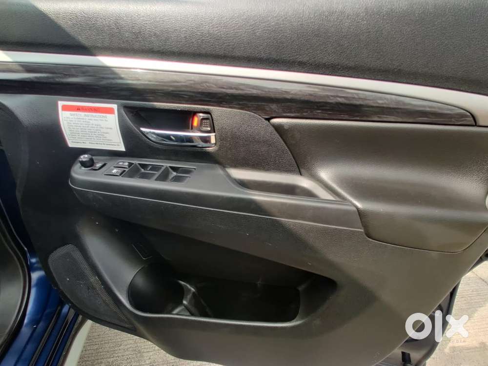 Maruti Suzuki Xl6 Zeta Mt Cng, 2024, Cng & Hybrids