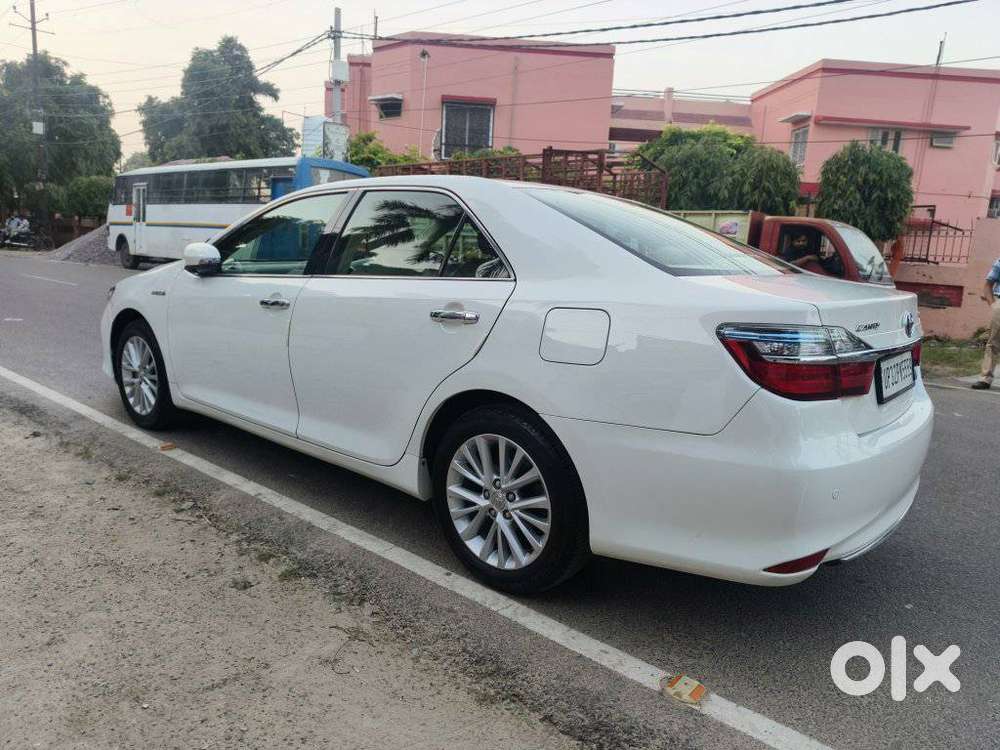 Toyota Camry 2.5 Hybrid, 2015, Petrol