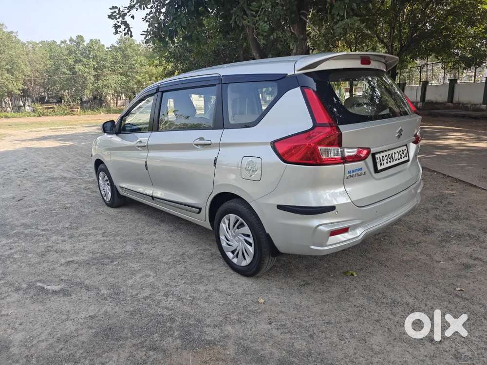 Ertiga 2021 Well Maintained. All Accessories Installed And Ready Use.