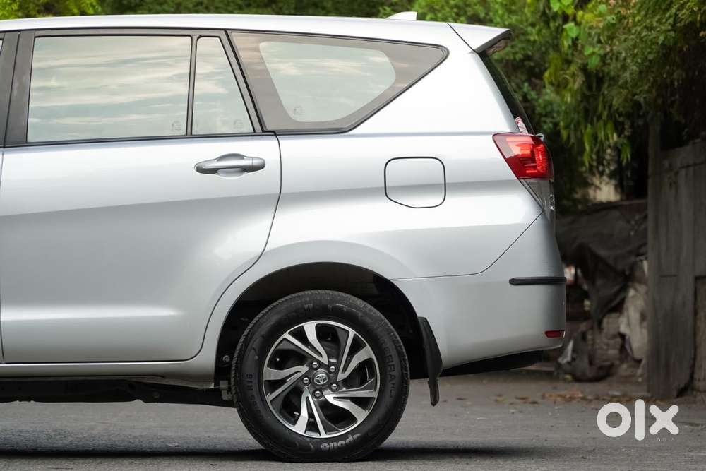 Toyota Innova Crysta [2020-ongoing] 2.4 Gx 7 Str, 2021, Diesel