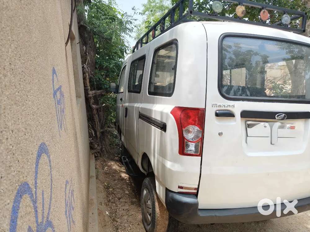 Mahindra Maximo Mini Van Like New Condition