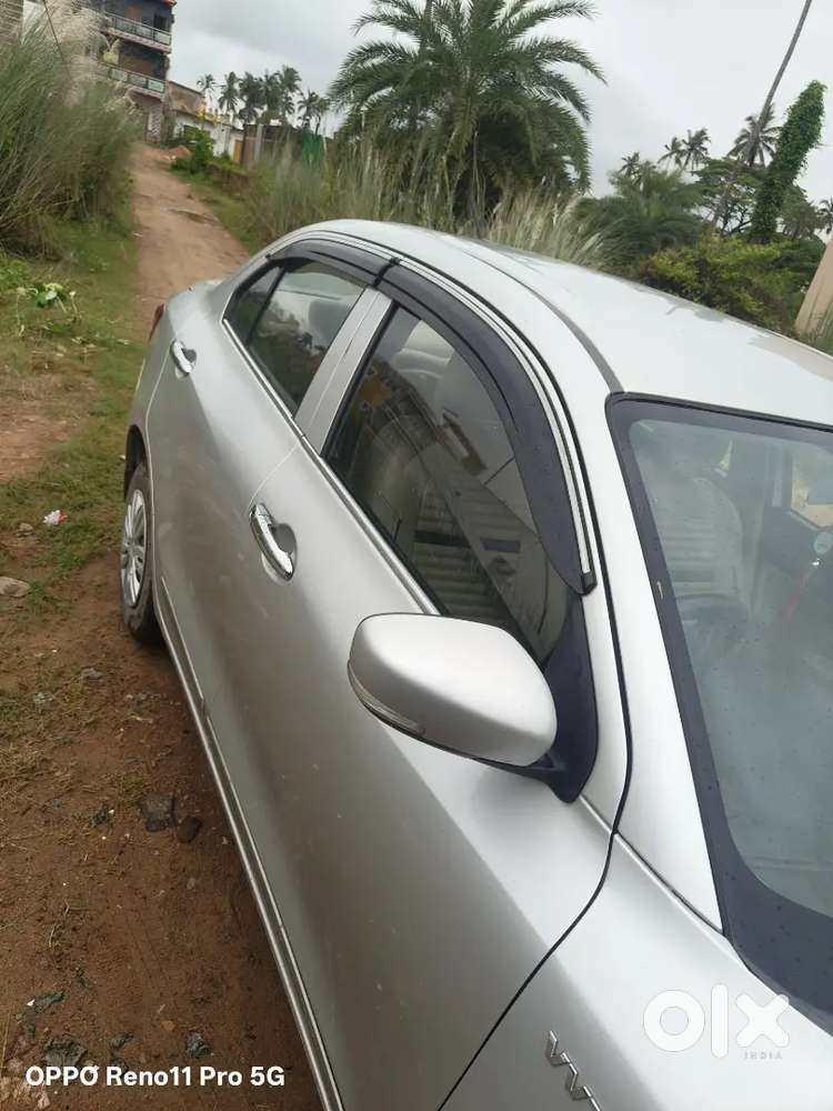 2nd Owner Maruti Dzire 2018 Petrol