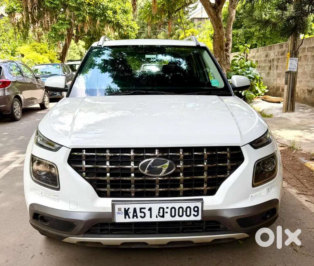 Hyundai Venue Automatic Turbo 2019