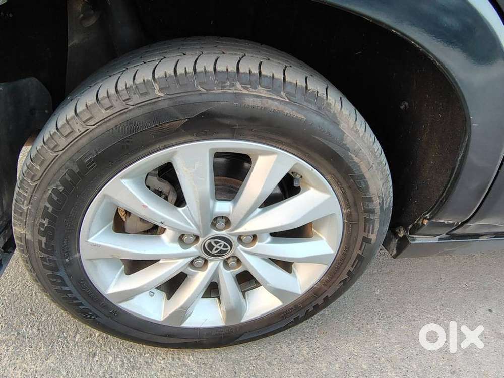 Toyota Innova Hycross 2.0 Vx Hybrid 7 Str, 2023, Electric