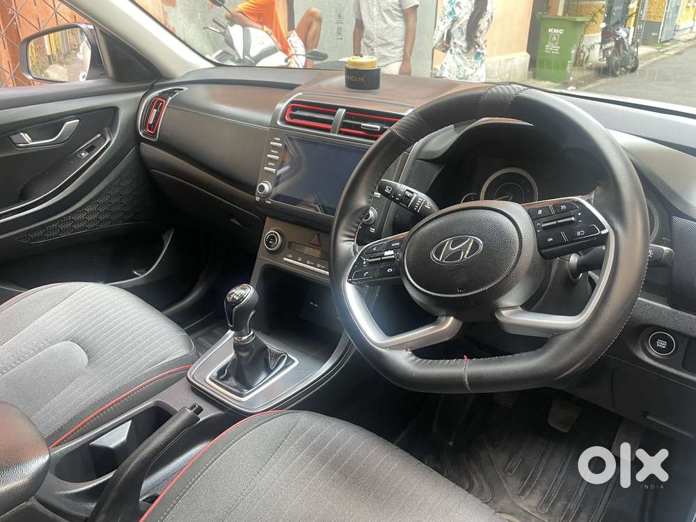 Hyundai Creta 1.5 S Plus Knight Petrol Dual Tone, 2022, Petrol