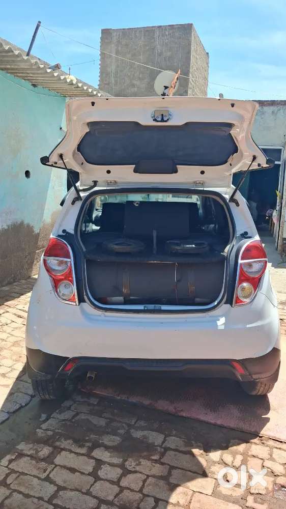 Chevrolet Beat 2015 Petrol Cng