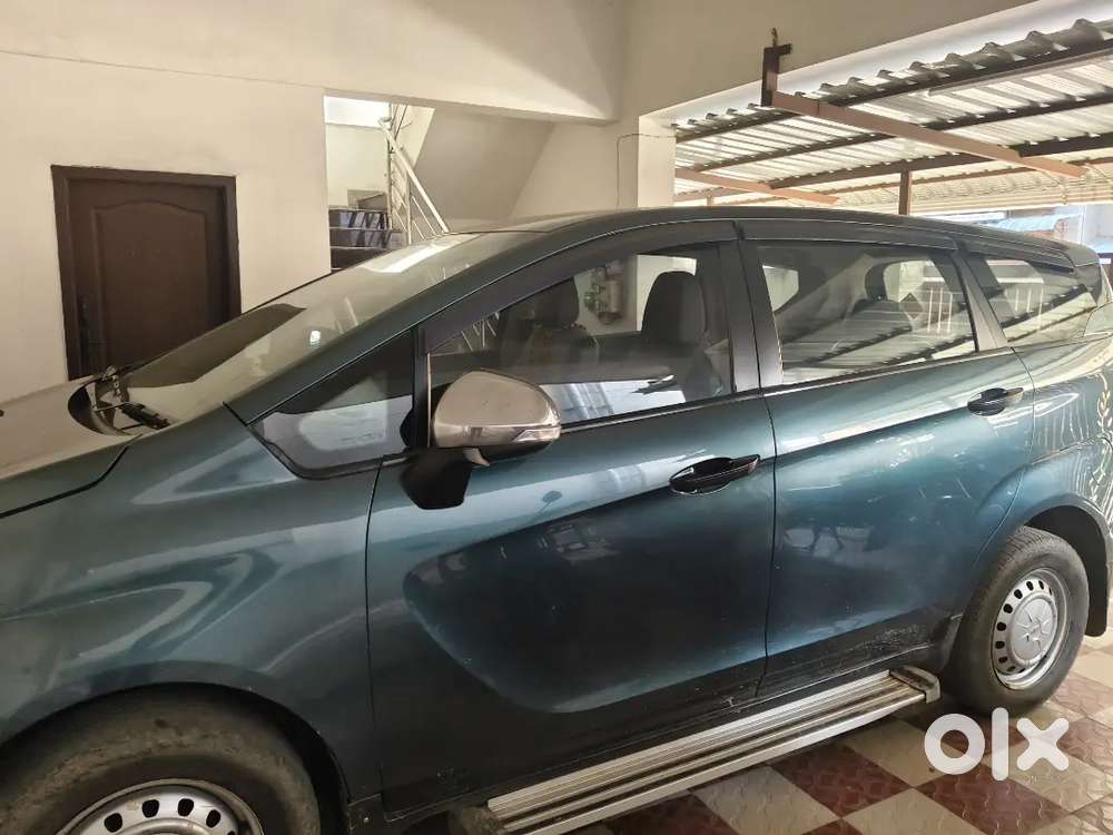 Mahindra Marazzo 2019