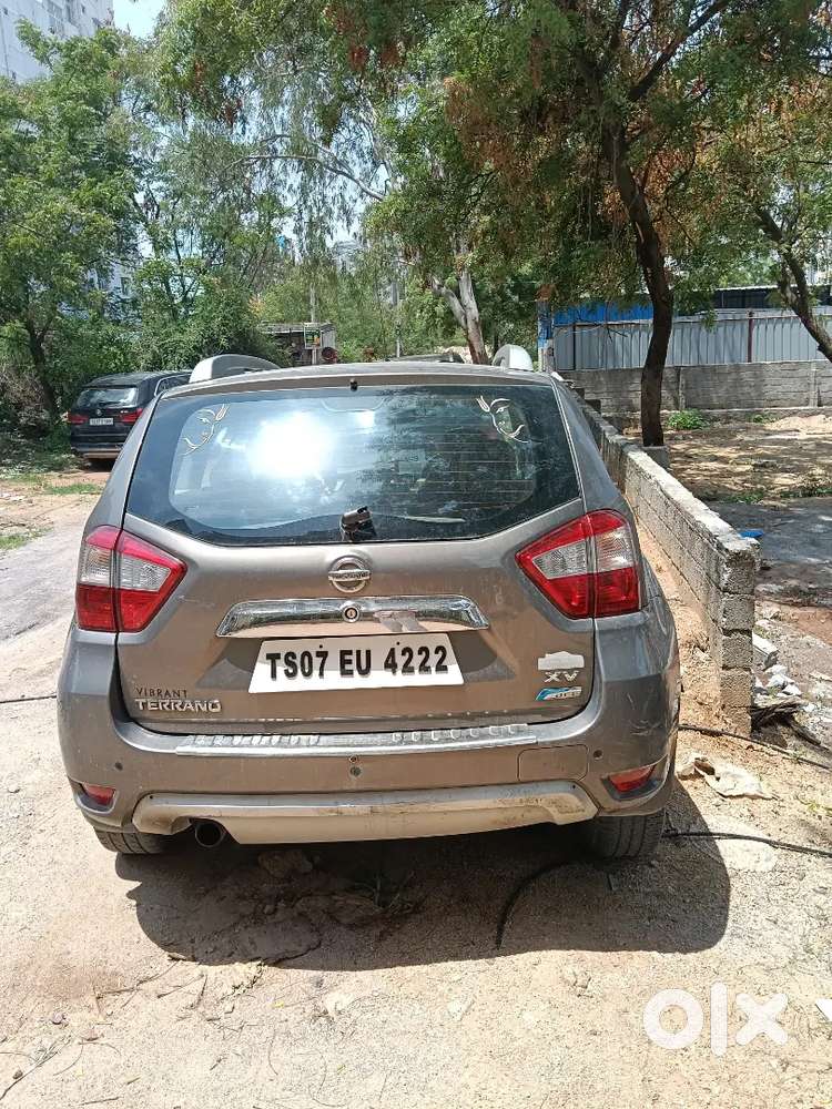 Nissan Terrano 2015 Diesel 160000 Km Driven