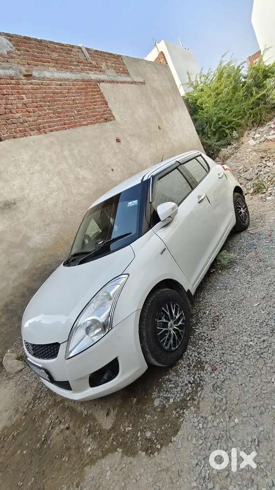Maruti Suzuki Swift 2012