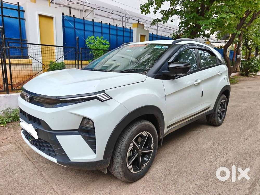 Tata Nexon Creative 1.5 Revotorq Diesel 6mt, 2025, Diesel