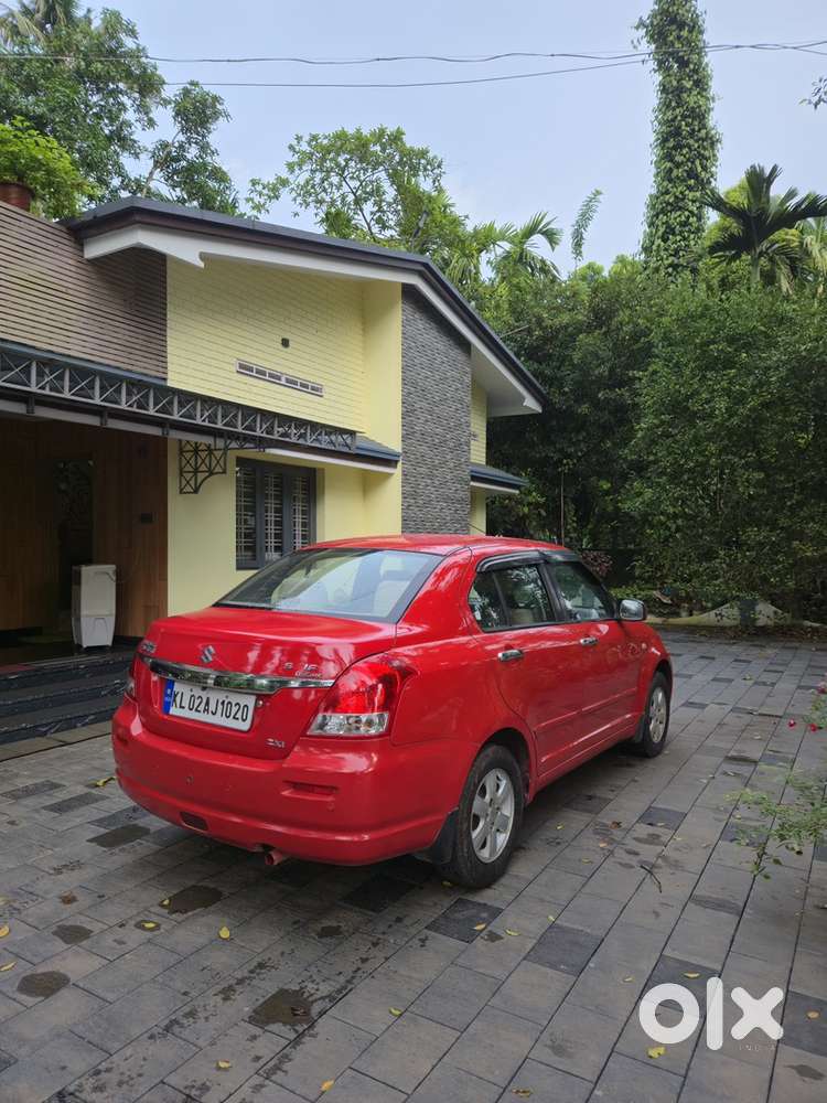Swift Dzire Petrol 2011