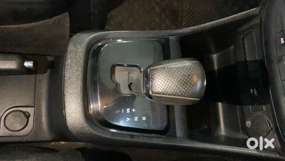 Tata Punch Creative Amt, 2022, Petrol