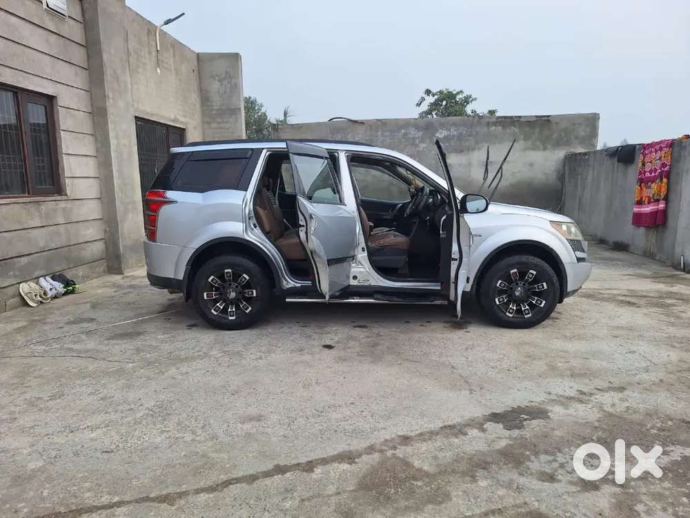 Mahindra Xuv500 2013