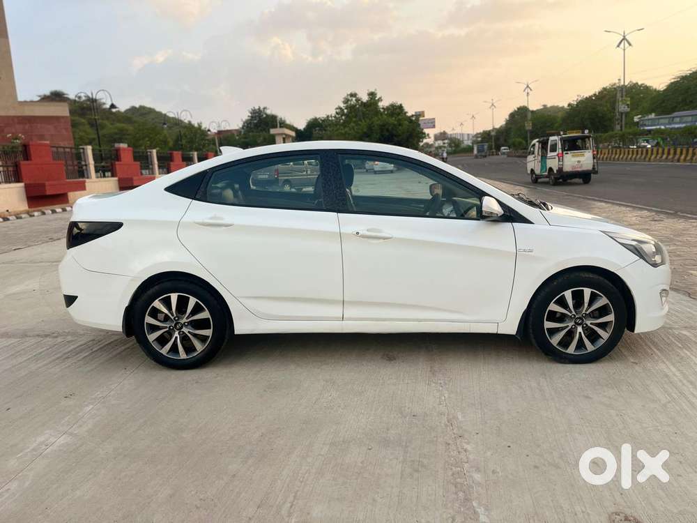 Hyundai Verna 1.6 Crdi Sx, 2016, Diesel