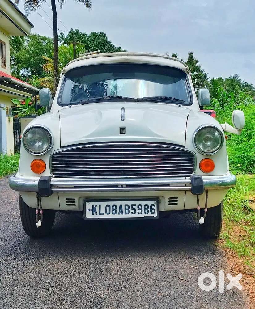 Ambassador  2004 Issusu Engine , Power Steering
