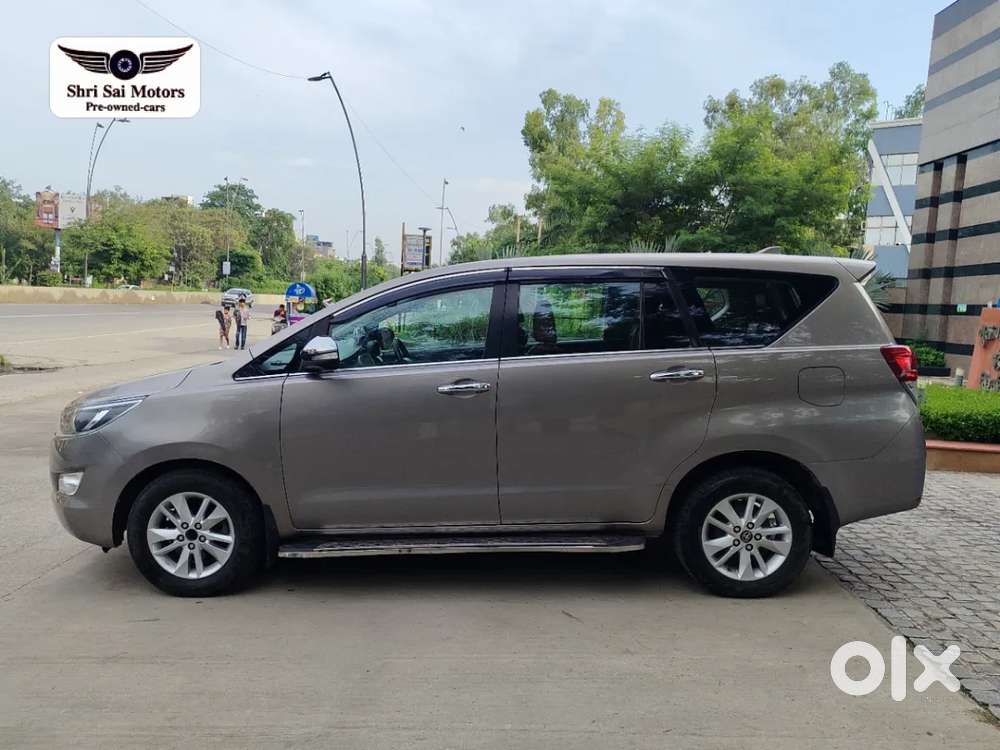 Toyota Innova Crysta [2020-ongoing] 2.7 Zx At 7 Str, 2017, Petrol