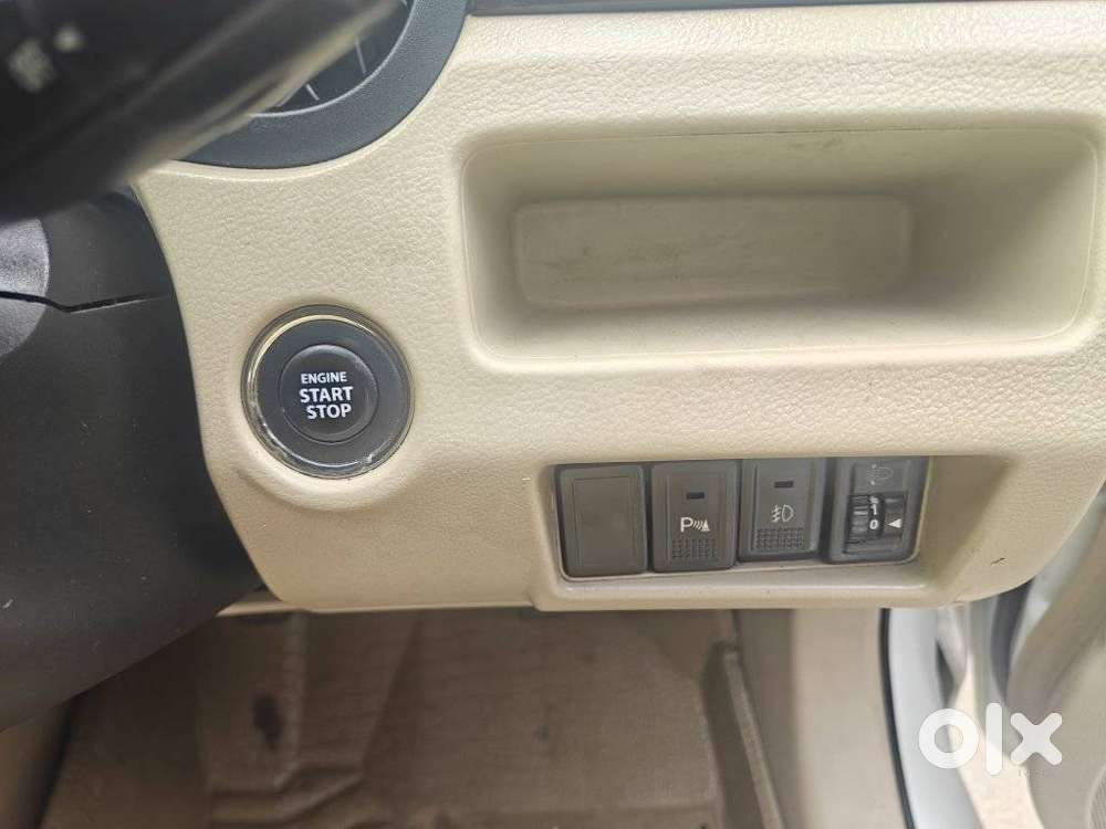 Maruti Suzuki Ciaz 2014-2017 Zxi Plus, 2016, Petrol