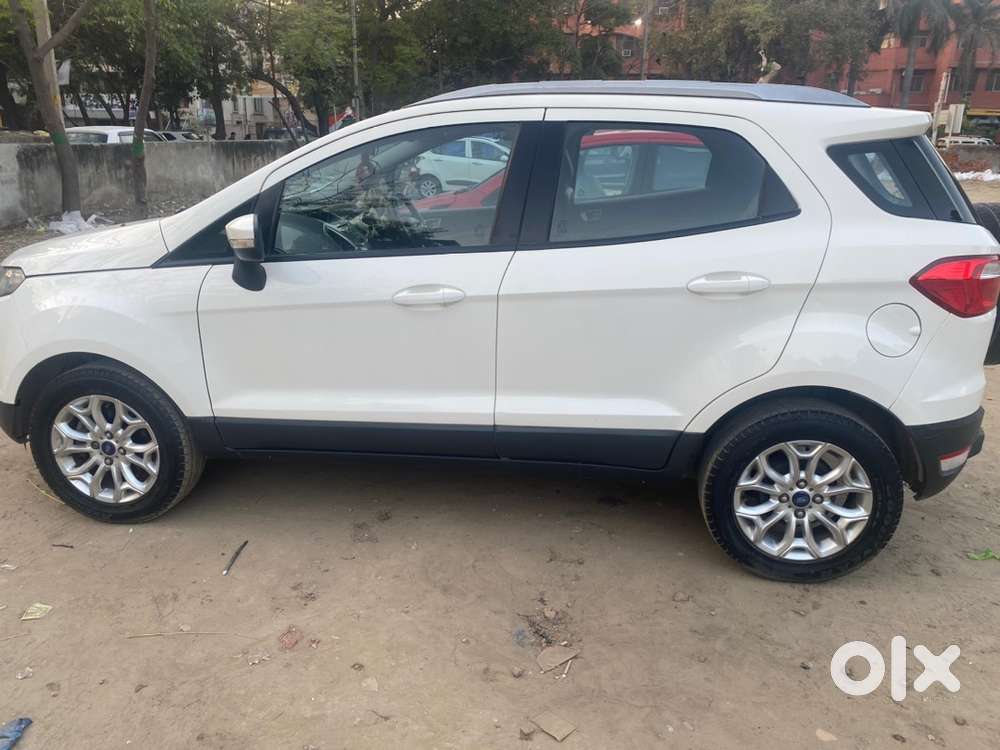 Ford Ecosport Petrol Manual 2015