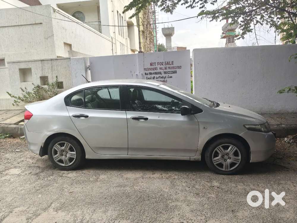 Honda City 2010 Petrol Well Maintained