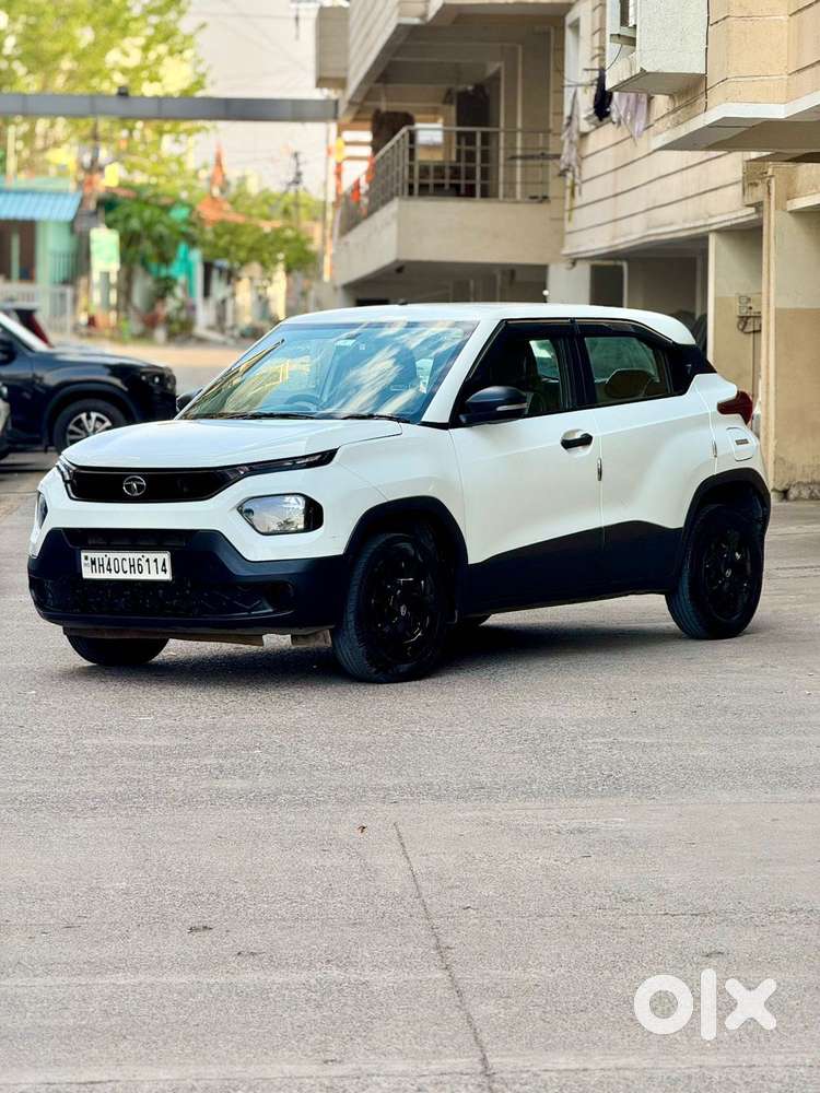Tata Punch, 2022, Petrol