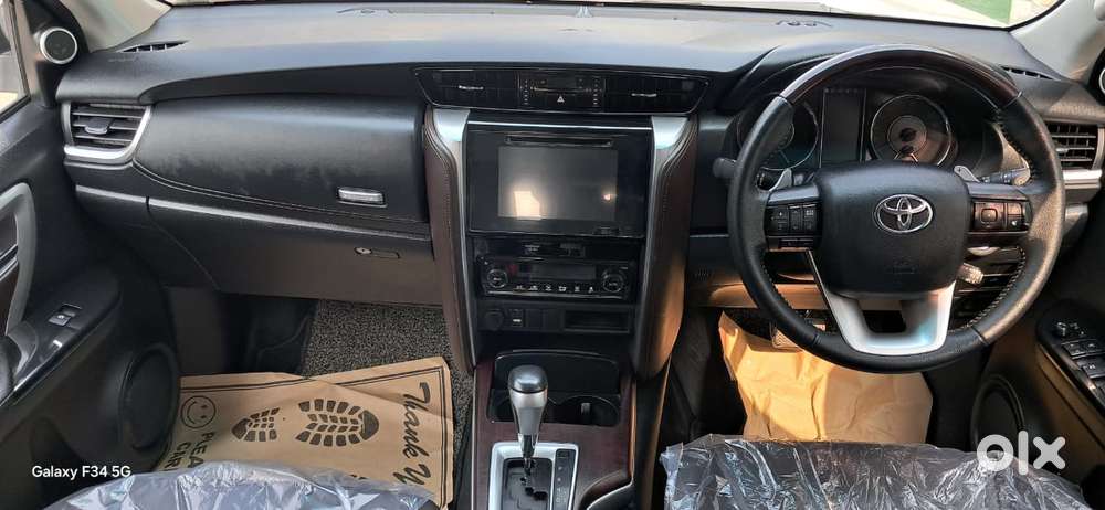 Toyota Fortuner 4x2 At 2.8 Diesel, 2018, Diesel