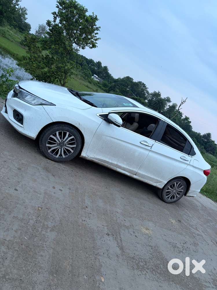 Honda City Hybrid 2016