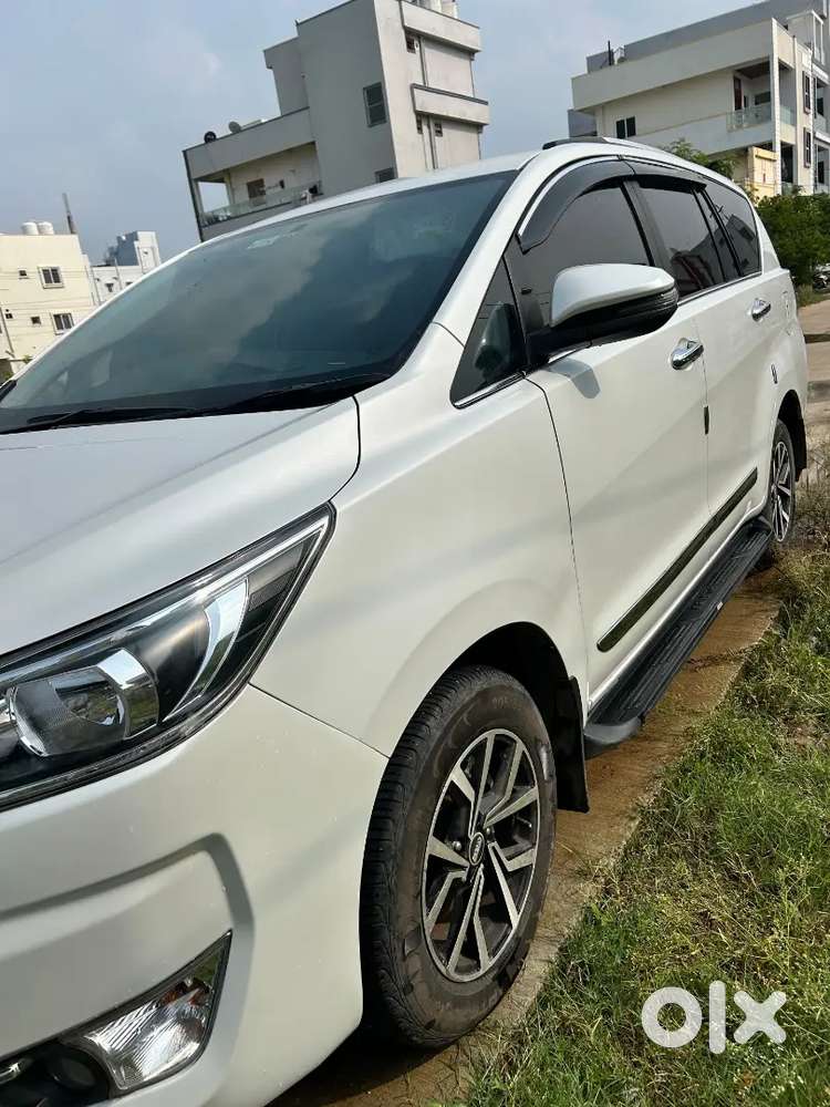 Toyota Innova Crysta Gx 2.4 Mt 2026