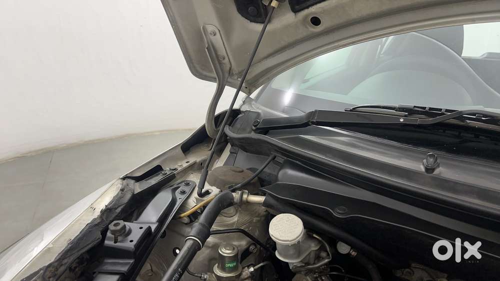 Maruti Suzuki Swift Lxi 2018, 2012, Petrol