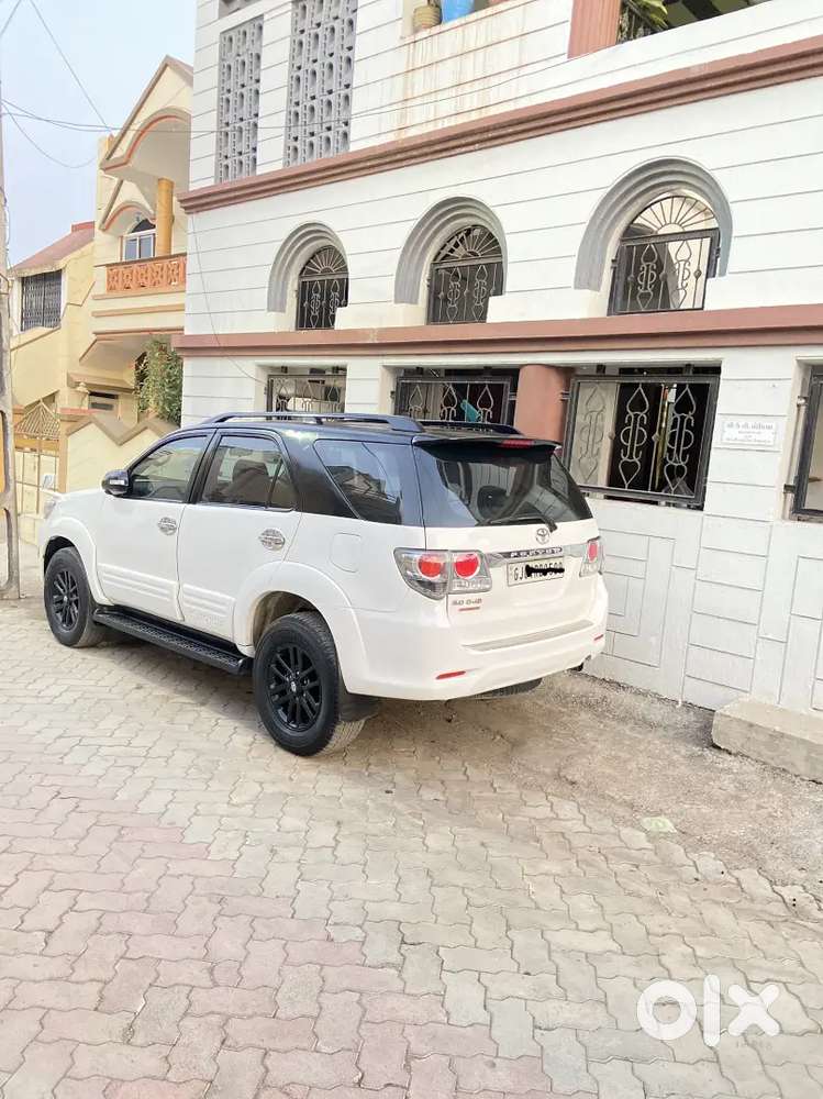 Toyota Fortuner Diesel Well Maintained